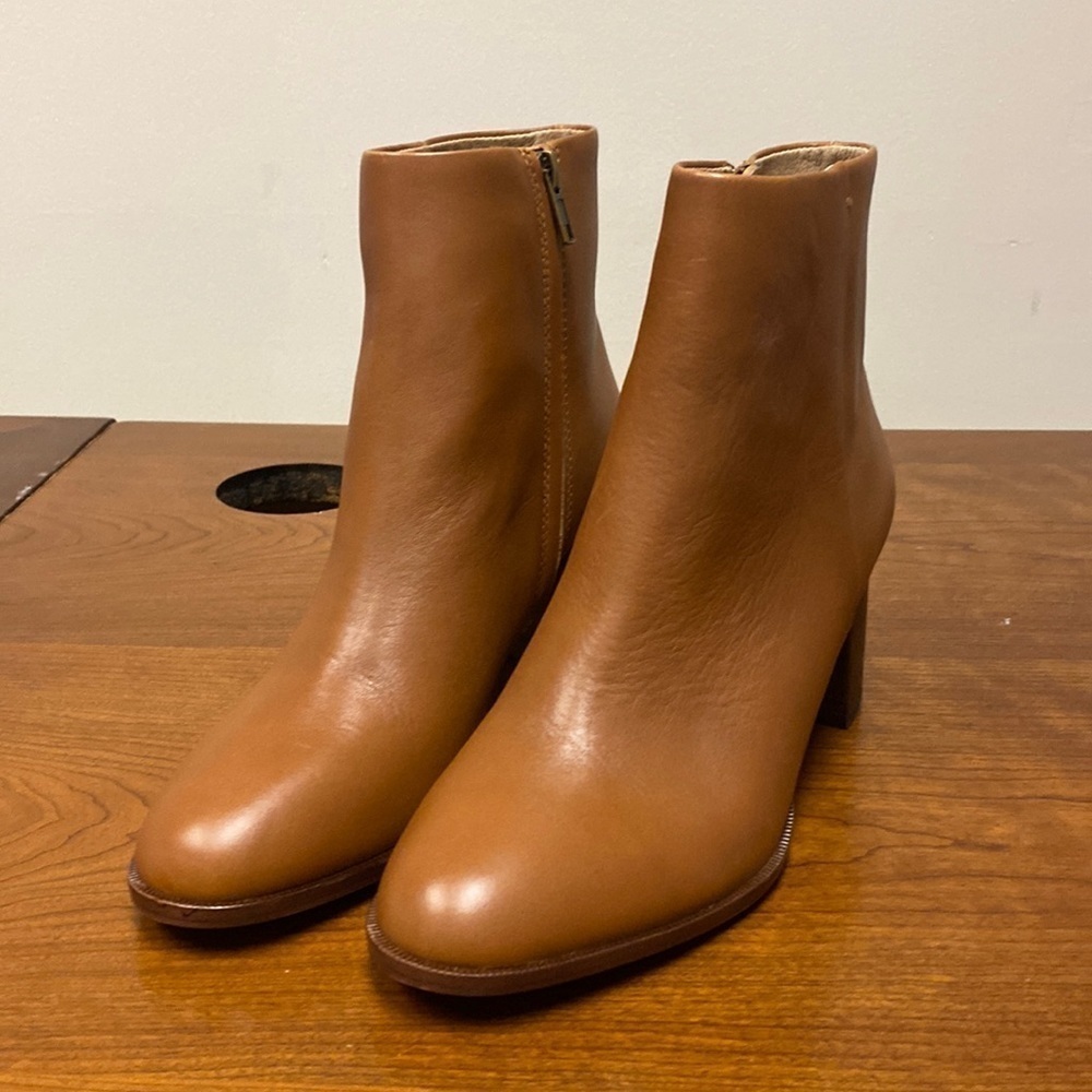 Madewell The Mira Side-Seam Ankle Boot in Leather NH201 - Picture 4 of 6